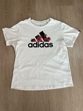 Chic Retro Inspired Adidas Floral Shirt Women's Large